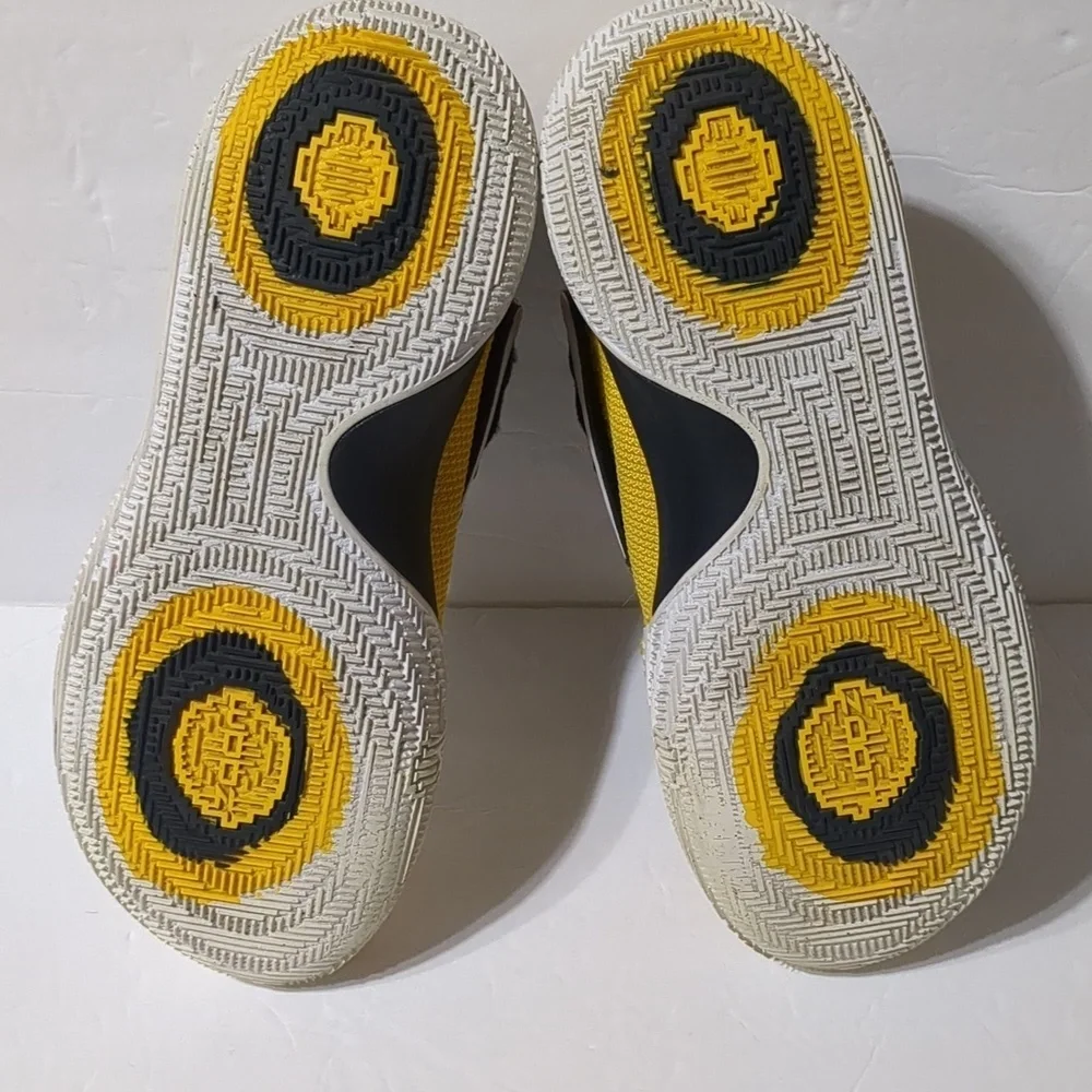 Nike Kyrie Low 'Amarillo' Shoes Men size 8